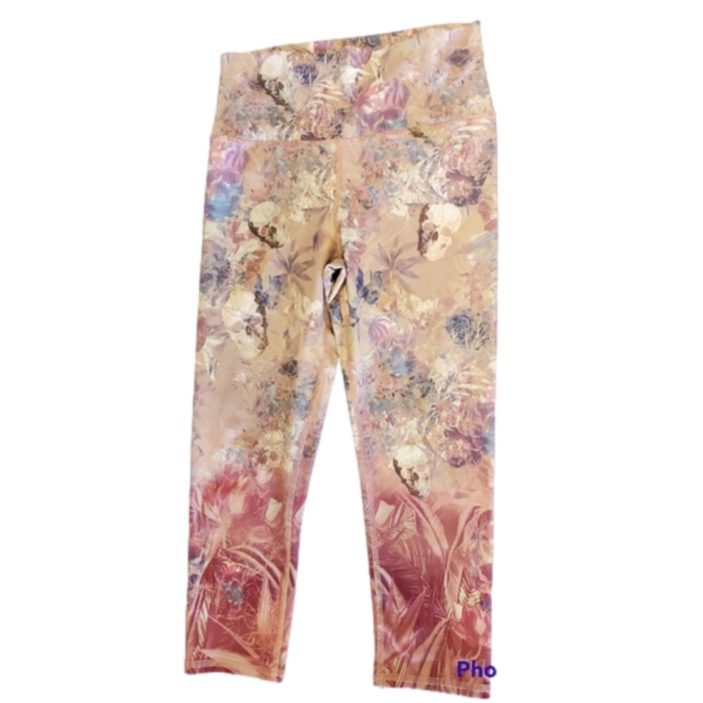 Evolution & Creation Capri Workout Pants Sz Large